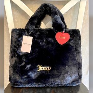 Juicy Couture Fluffy Bag 🤍